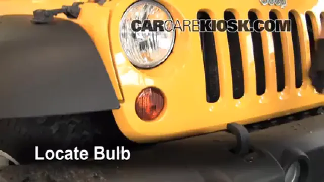 2008 Jeep Wrangler Unlimited Rubicon 3.8L V6 Lights Turn Signal - Front (replace bulb)